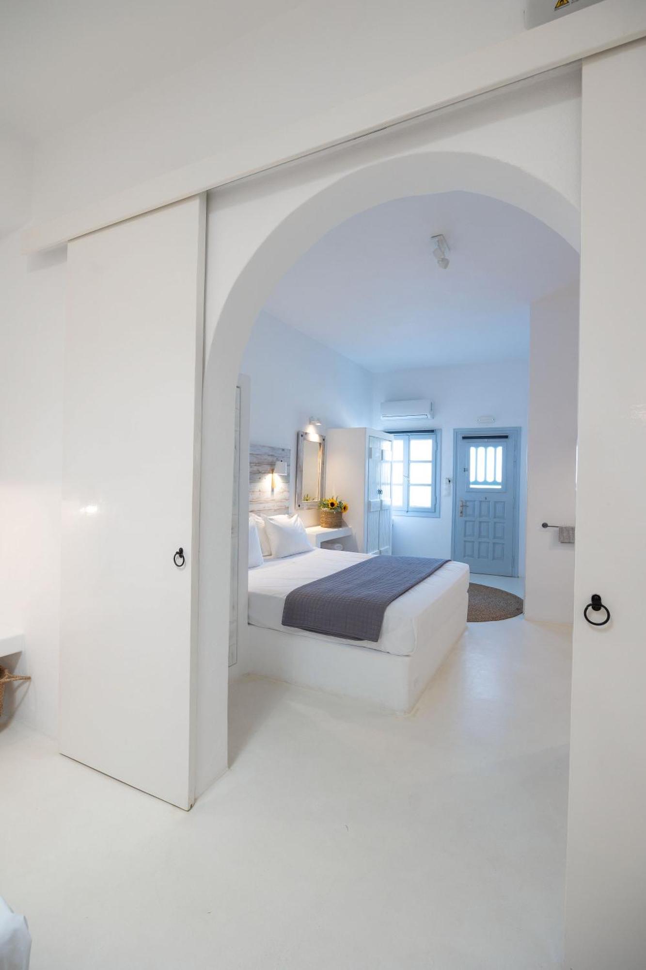 Flisvos Beach Apartments Naxos City Екстер'єр фото