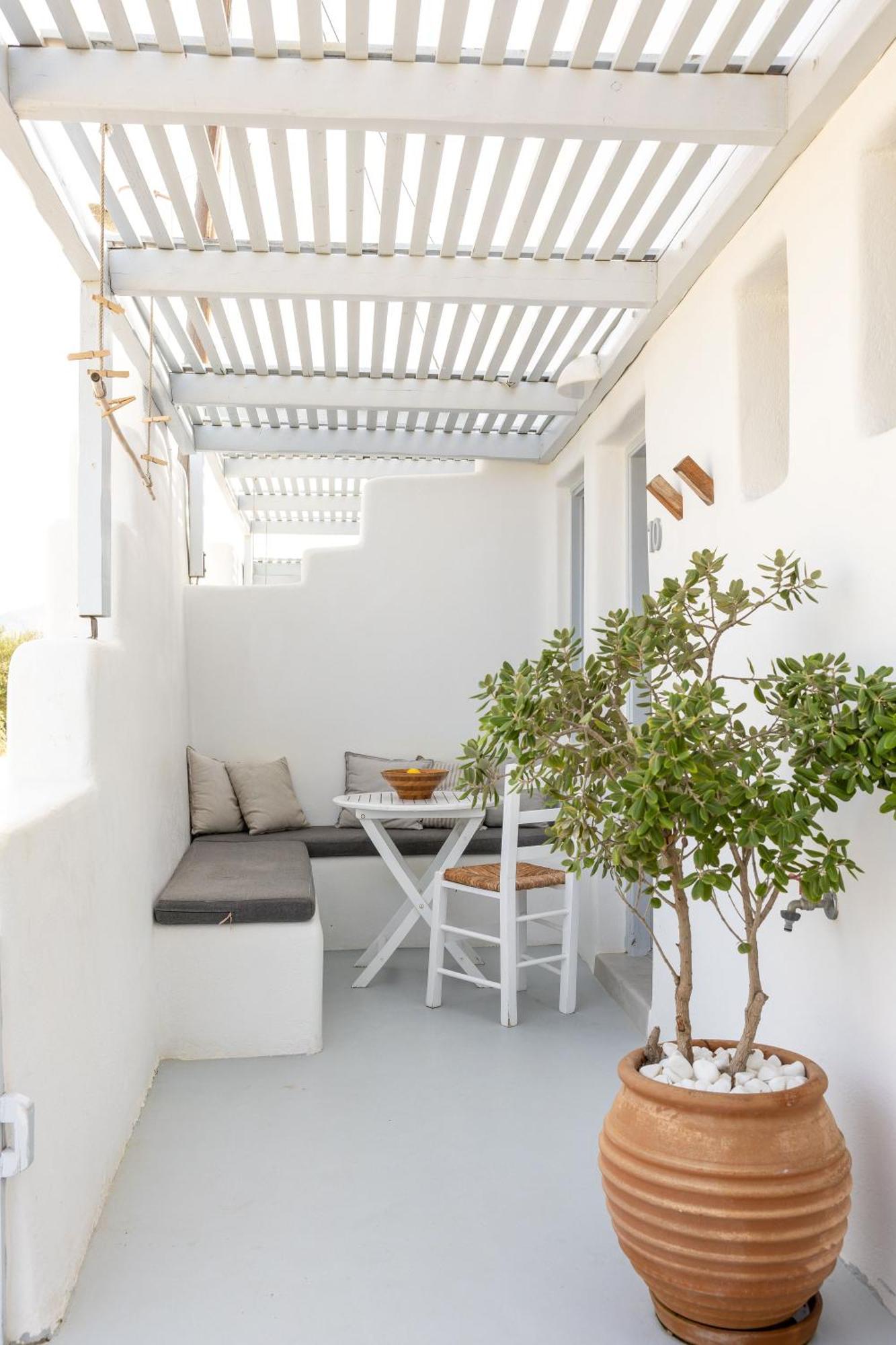 Flisvos Beach Apartments Naxos City Екстер'єр фото
