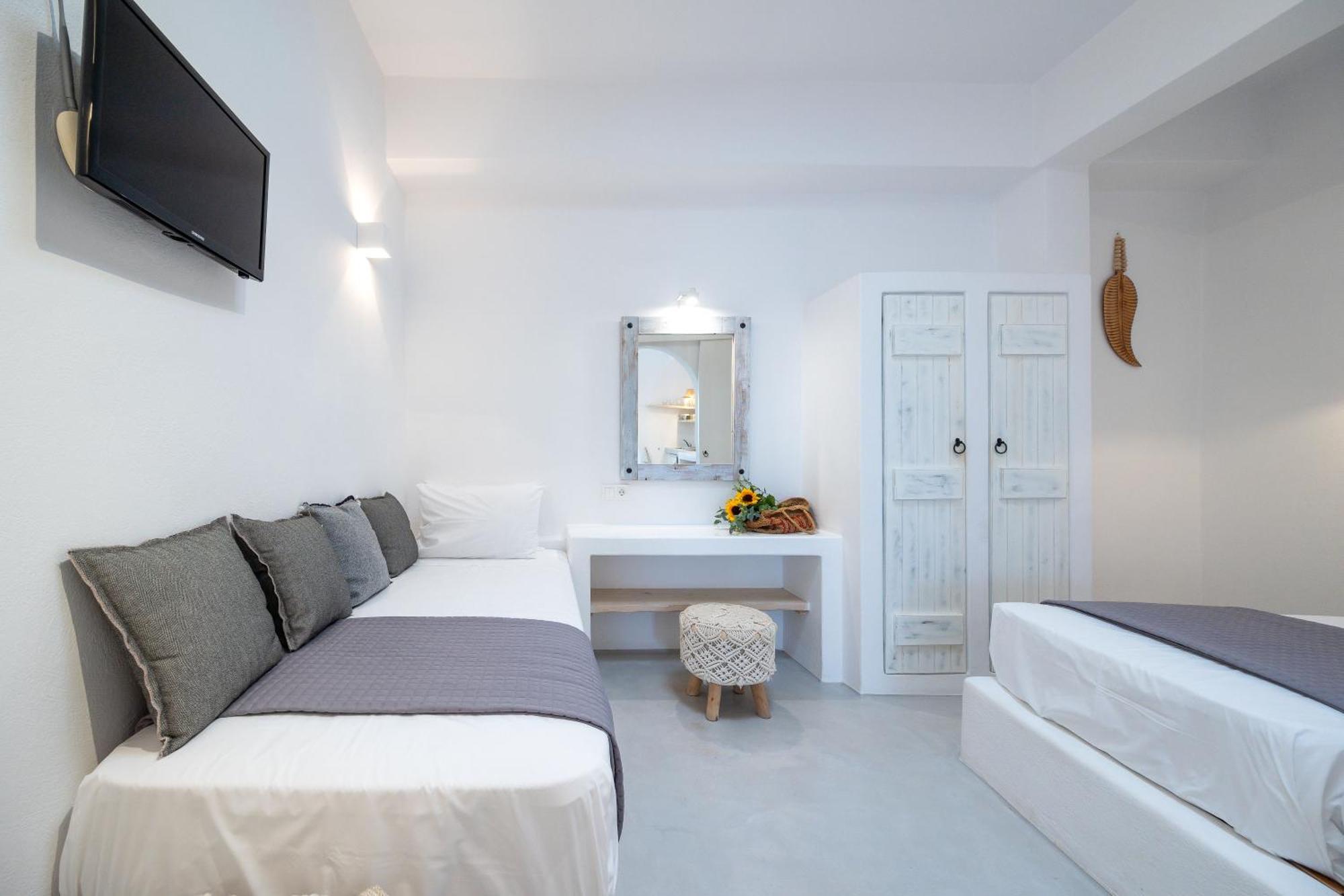 Flisvos Beach Apartments Naxos City Екстер'єр фото