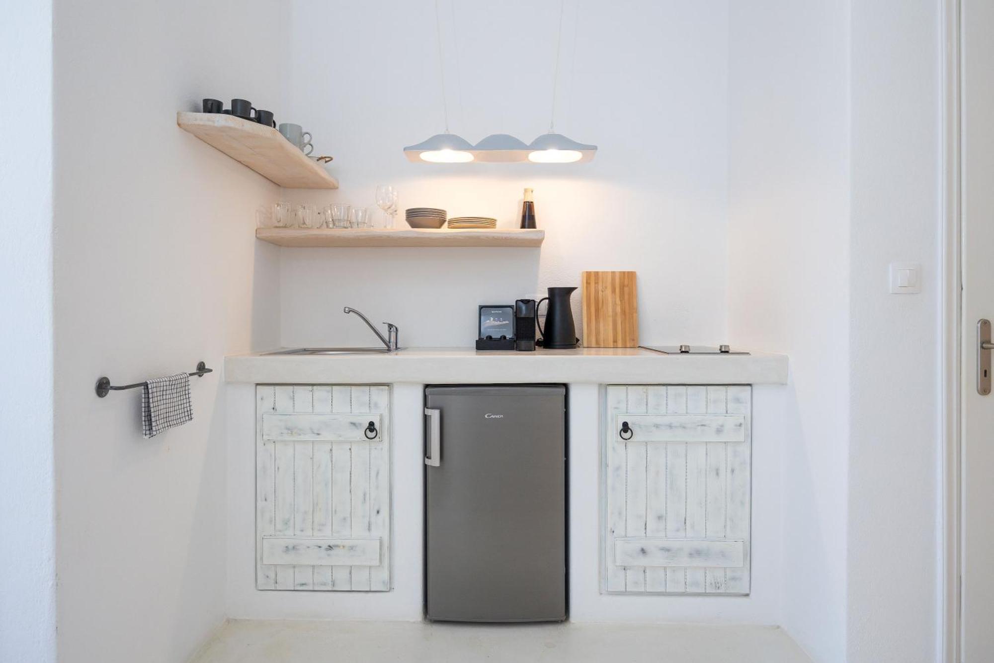 Flisvos Beach Apartments Naxos City Екстер'єр фото