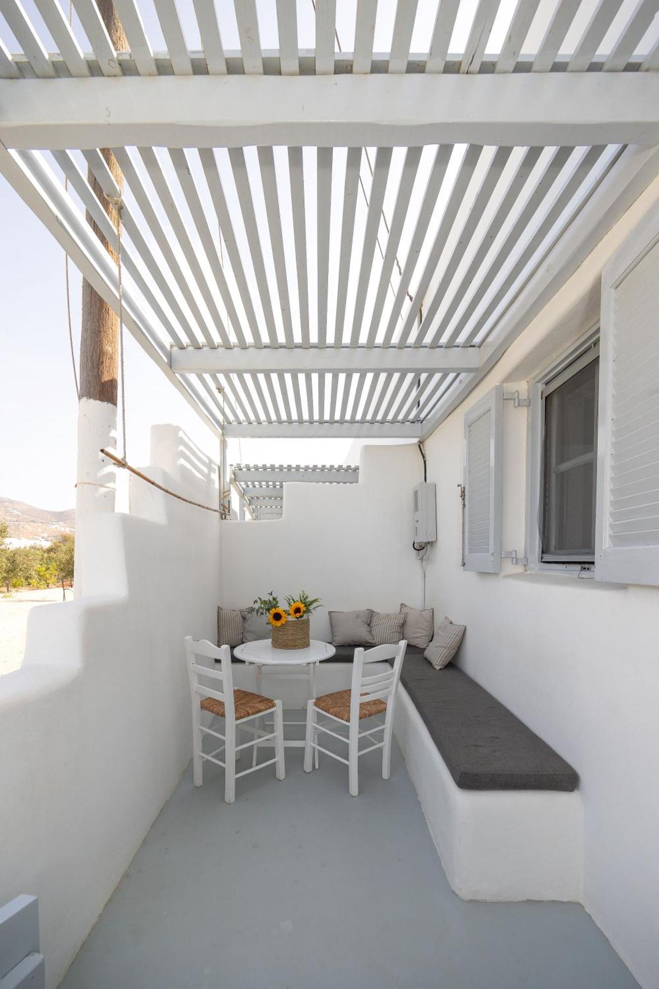 Flisvos Beach Apartments Naxos City Екстер'єр фото